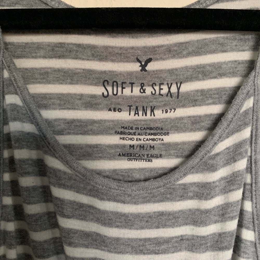 AE Tank Top - Picture 3 of 3